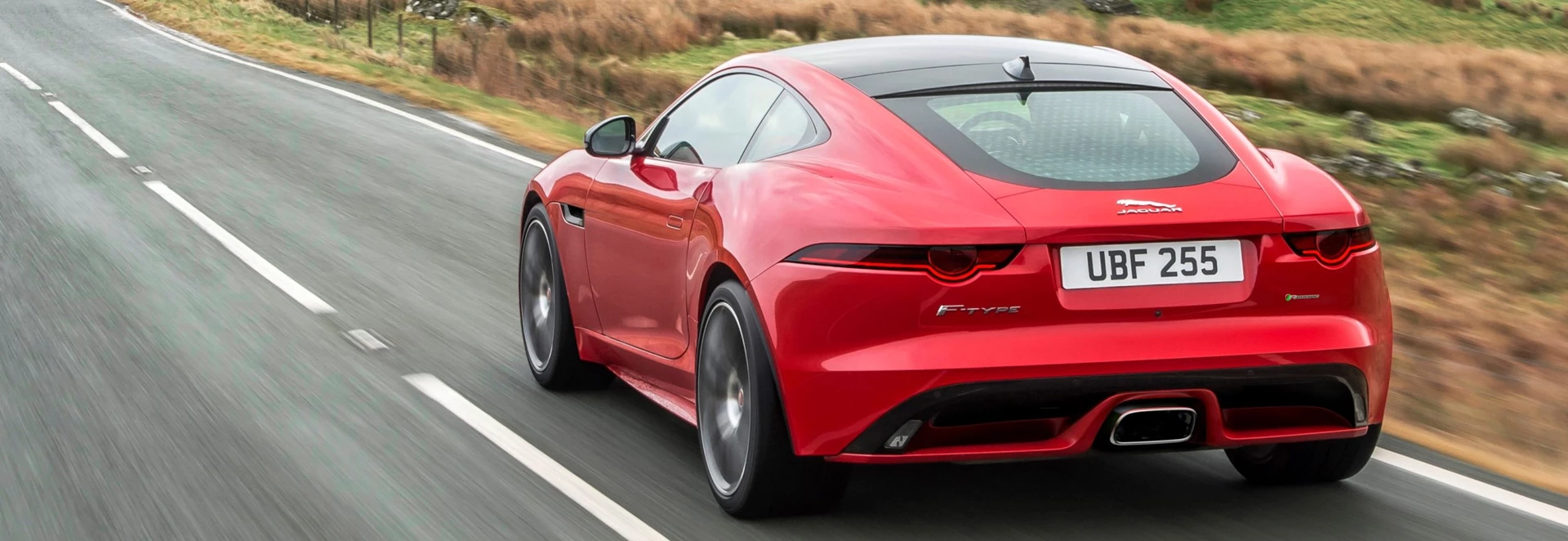 Jaguar F-TYPE adds entry-level four-cylinder engine
